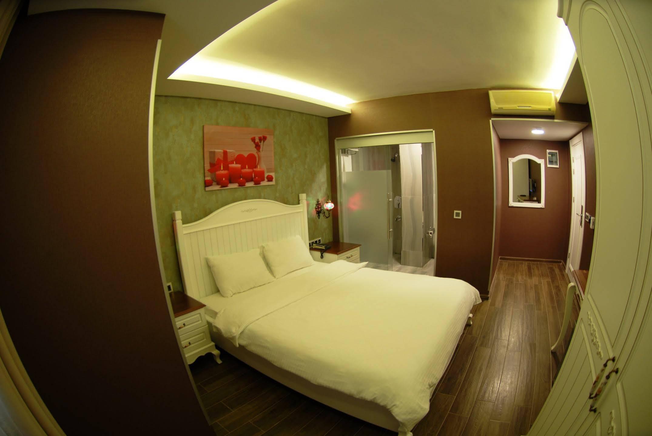 Trilye Kaplan Hotel Mudanya Buitenkant foto